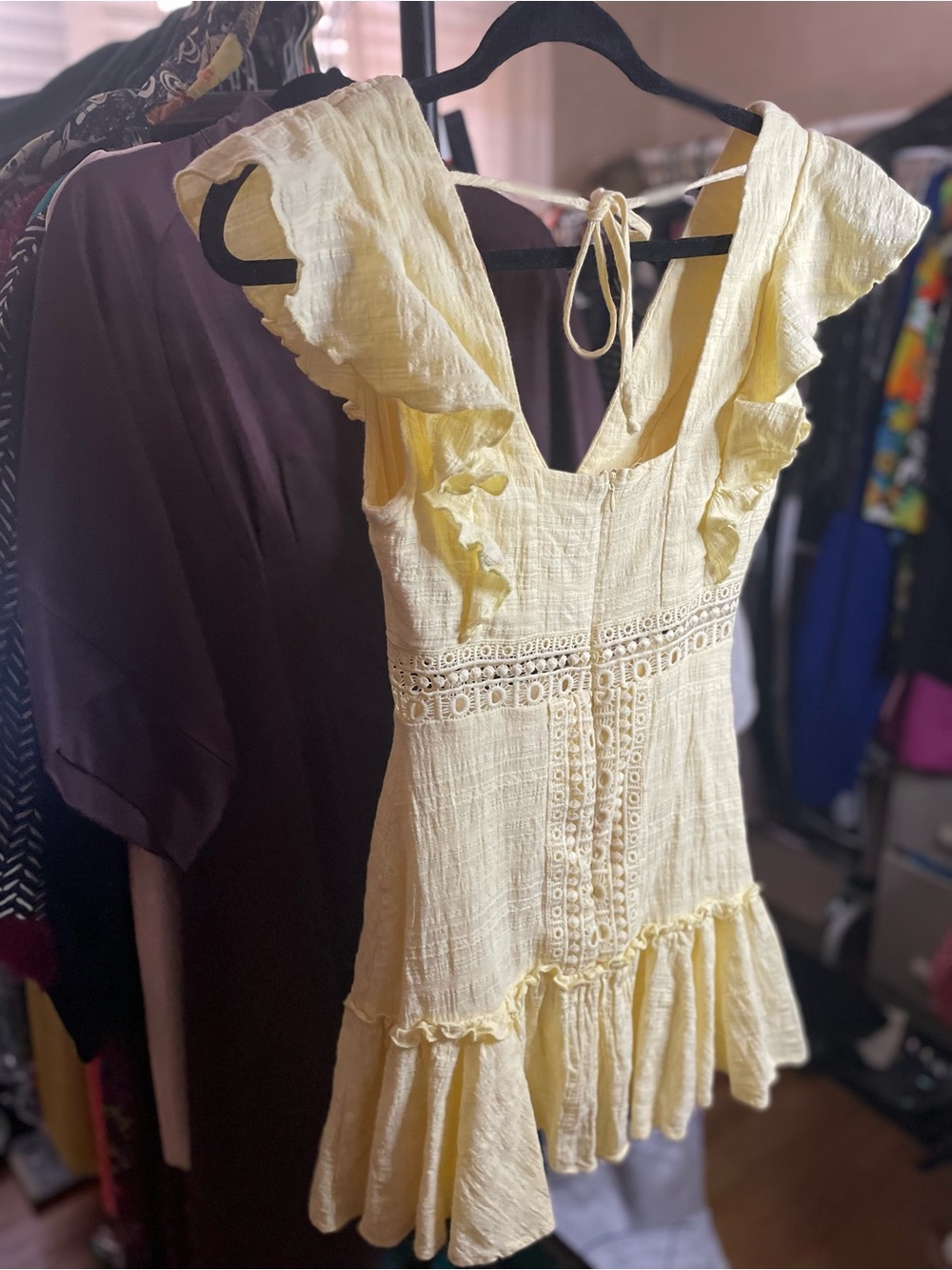 Audrey Parks by Francesca’s Yellow Ruffle V-Neck Mini Dress - Picture 4 of 8